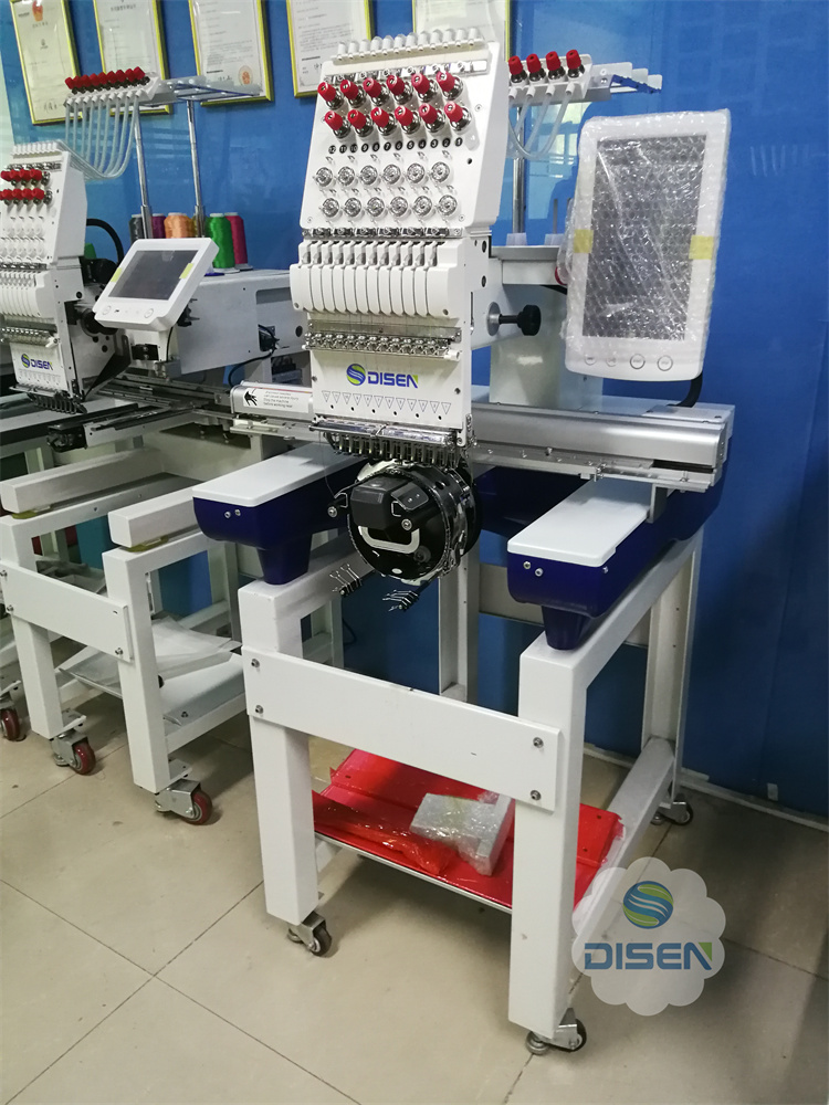 Machine à broder à tête unique avec étiquette automatisée DS-W1201, pour usine chinoise