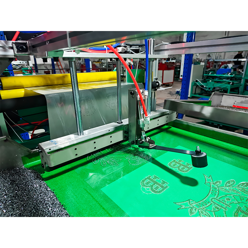 Machine automatique à secouer les strass bicolores, vêtements multi-matériaux en aluminium